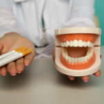 港南台パーク歯科クリニック｜タバコがもたらす口腔内への影響とは？｜タバコと歯の健康のイメージ画像