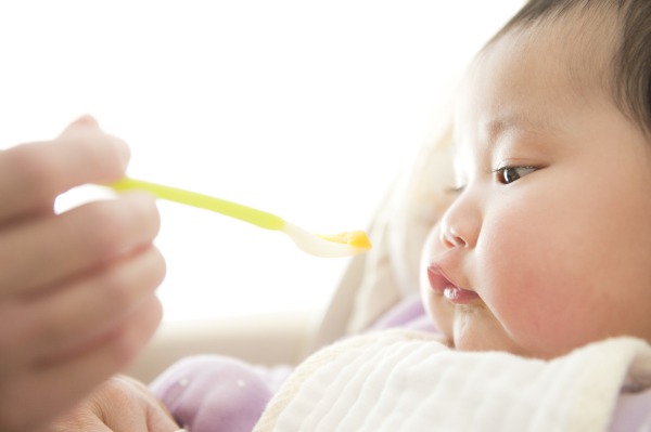 港南台パーク歯科クリニック｜子どもの食育について、離乳食のポイント・離乳期の重要性について｜アイキャッチ画像